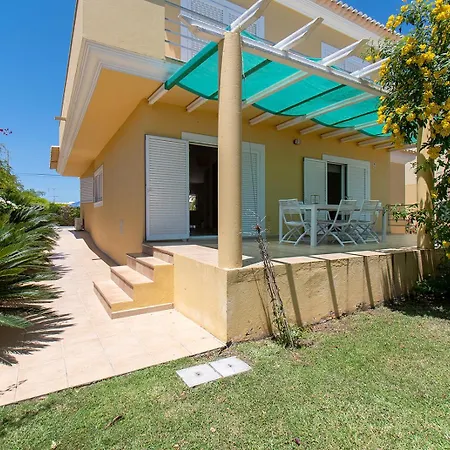 Altura Villa *