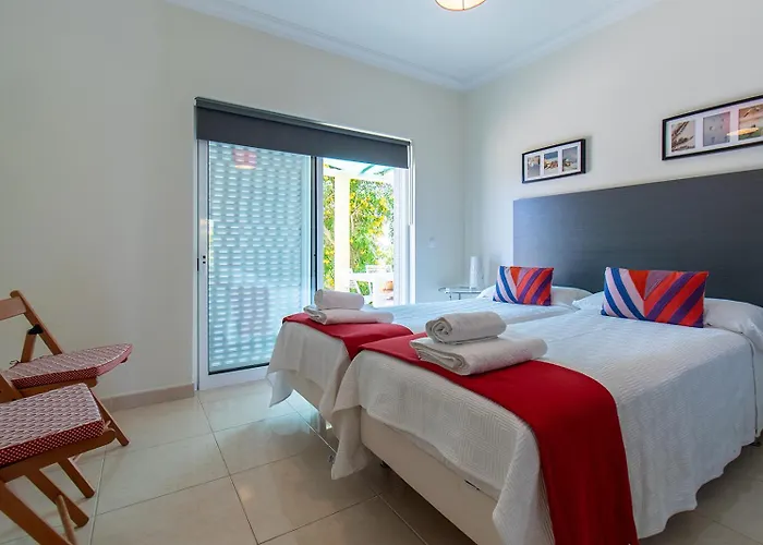 Villa Altura Villa *