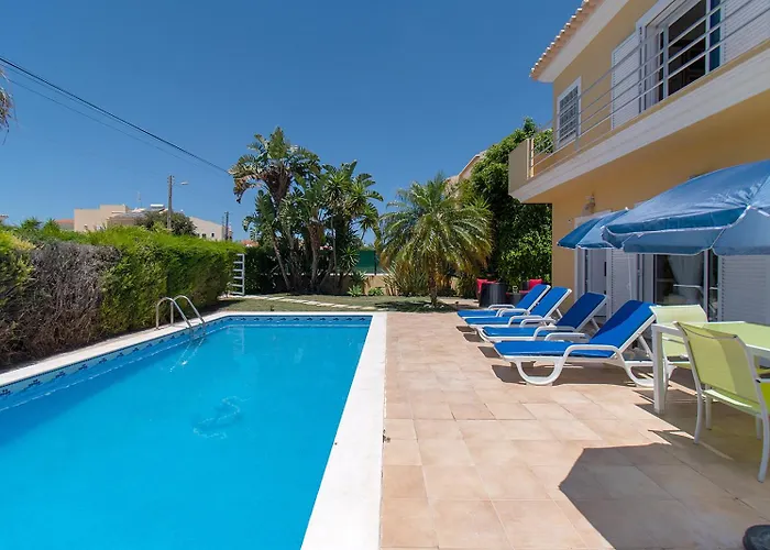 Altura Villa Villa *