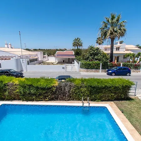 Altura Villa וילה *