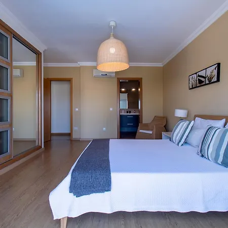 Altura Villa * אלטורה