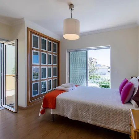 Altura Villa וילה